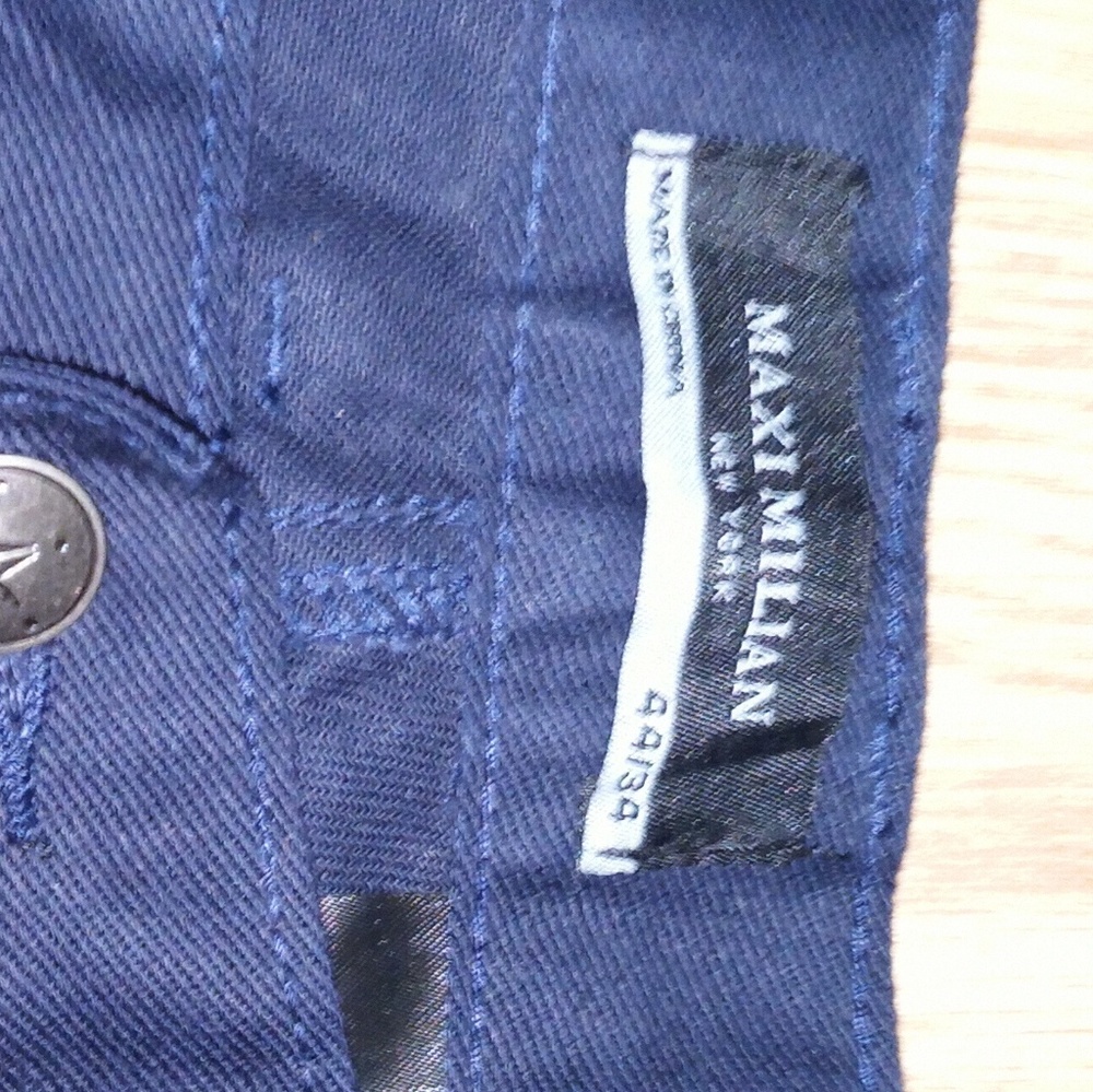 Blue jeans - Picture 5 of 8
